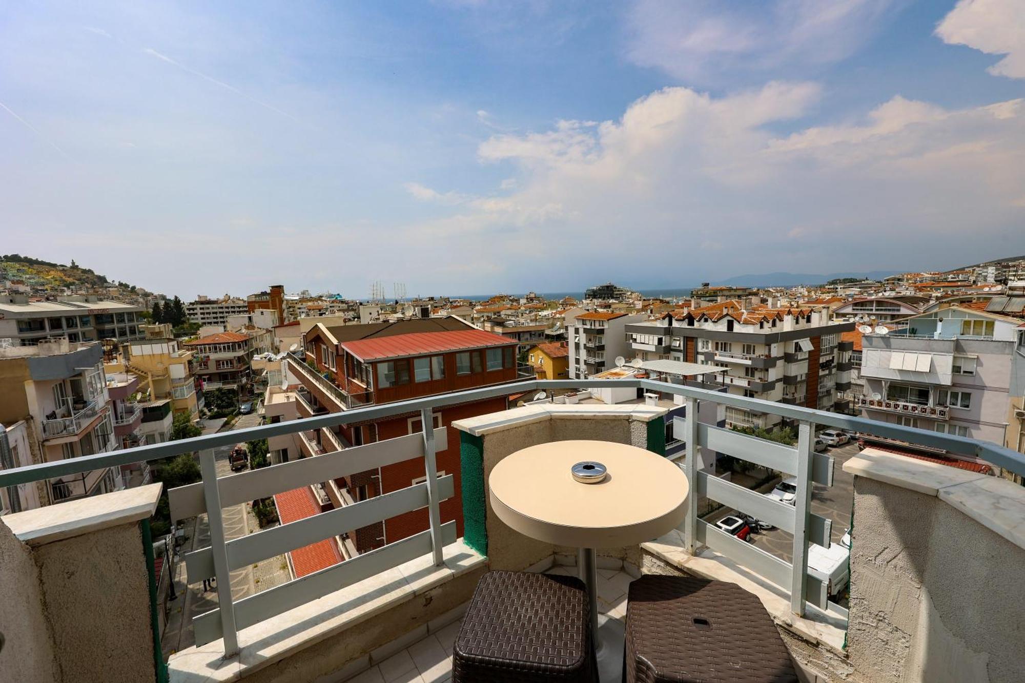 Hikmethan Otel Kusadası Kültér fotó