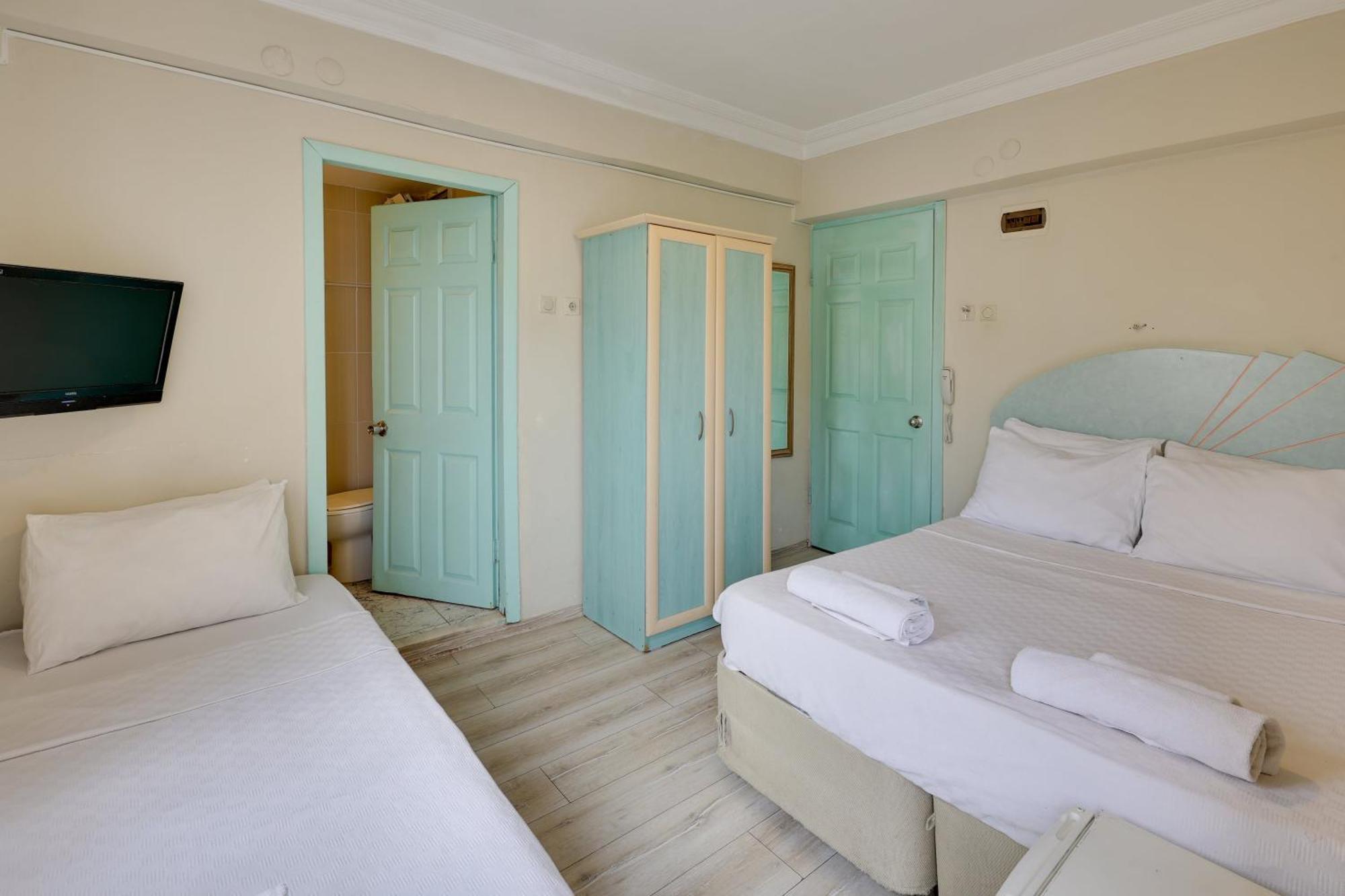 Hikmethan Otel Kusadası Kültér fotó