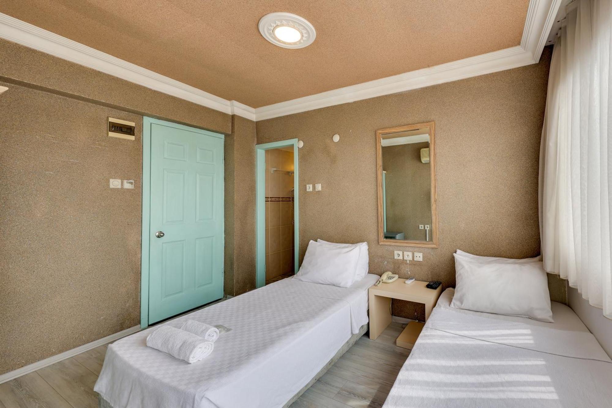 Hikmethan Otel Kusadası Kültér fotó